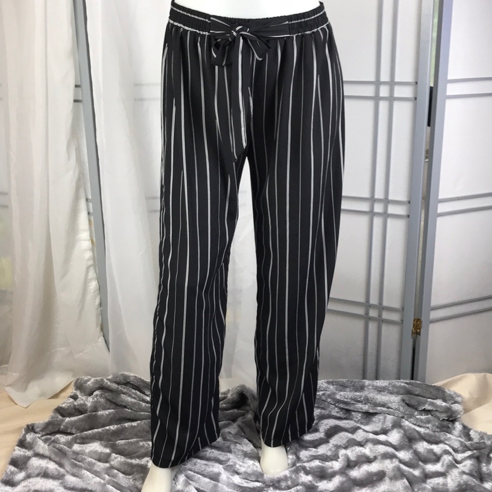 Breeze Ever | Striped B&W Lightweight Flowy Wide Leg Pants | XL